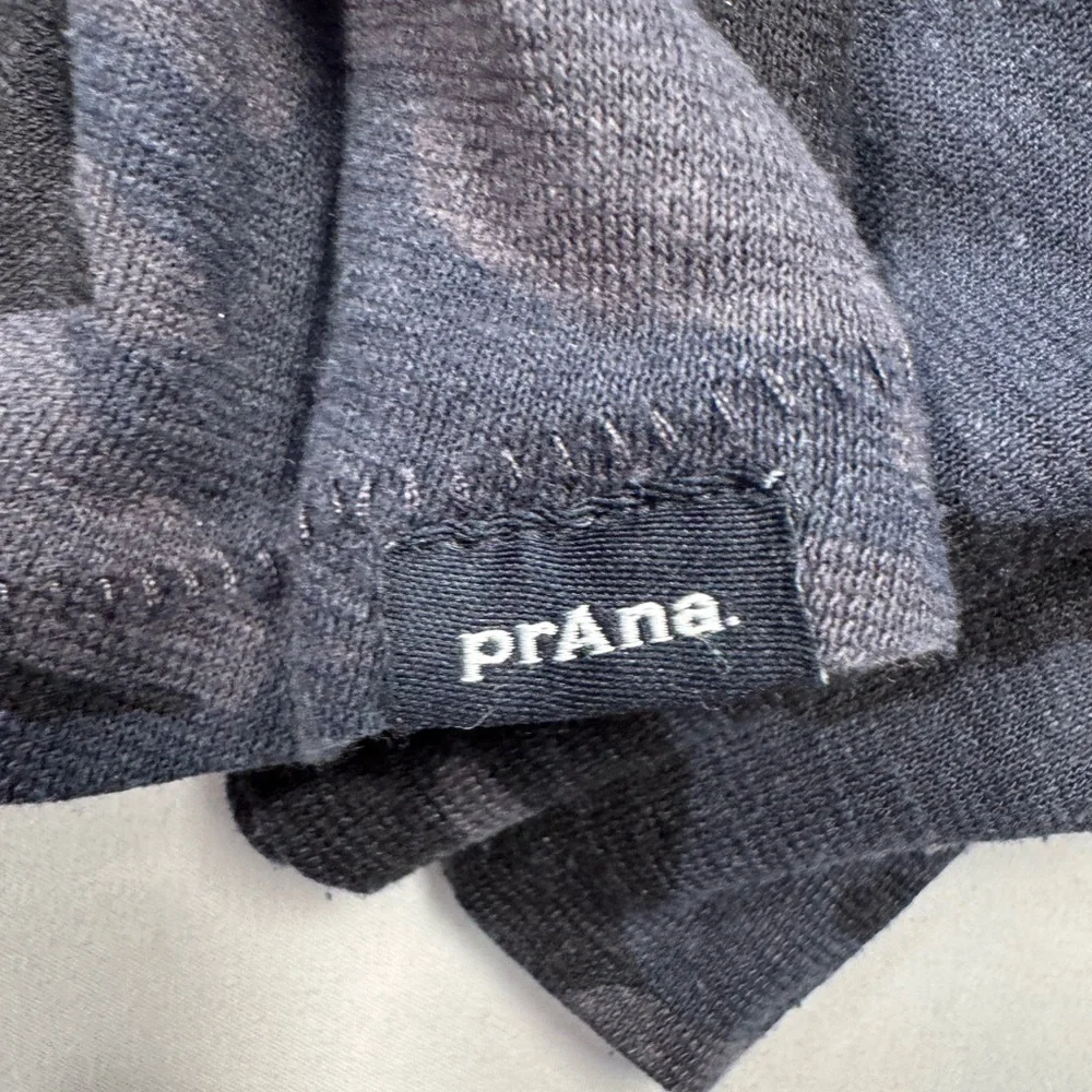 Prana Gray Camo Shirt - Picture 4 of 5